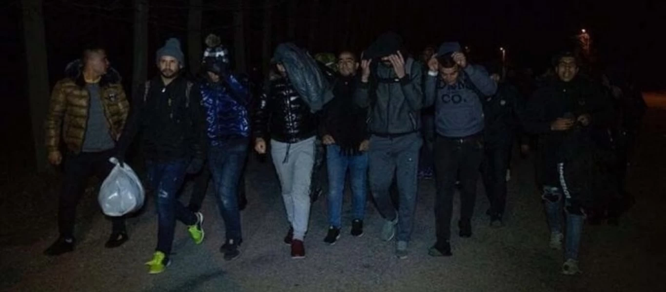 Τρόμος στον Έβρο: Δεκάδες λαθρομετανάστες επιτέθηκαν τη νύχτα σε νεαρούς κατοίκους της Αγριάνης